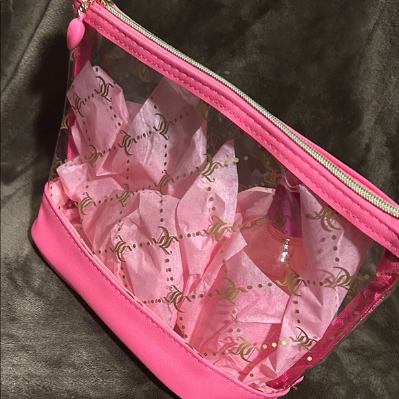 Juicy Couture Pink Clear Logo Cosmetic Pouch with Pink Body Wash - Picture 6 of 6
